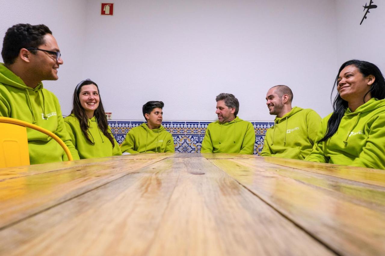 Help Yourself Hostels - Restelo Lisboa Kültér fotó