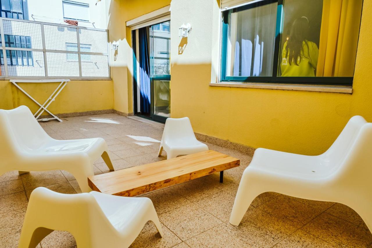 Help Yourself Hostels - Restelo Lisboa Kültér fotó