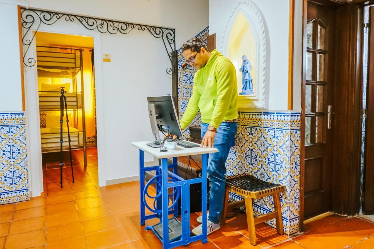 Help Yourself Hostels - Restelo Lisboa Kültér fotó