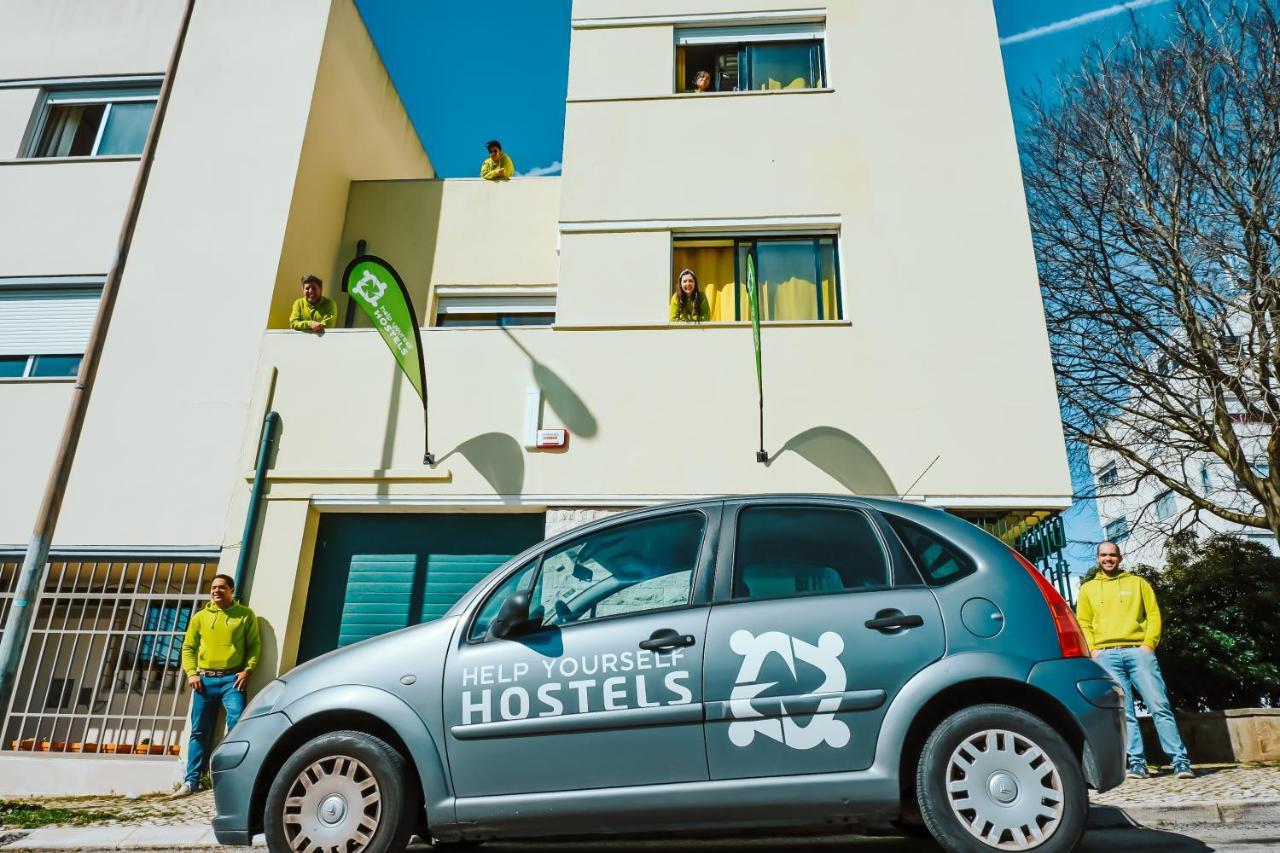 Help Yourself Hostels - Restelo Lisboa Kültér fotó